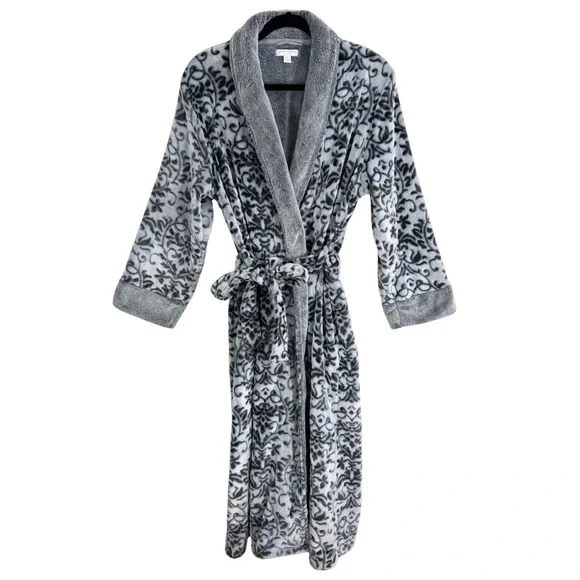 Soft Gray Women’s Long Bathrobe Medium / Large Fuzzy Plush - Picture 1 of 14